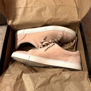 *Frye blush Ivy low lace sneakers